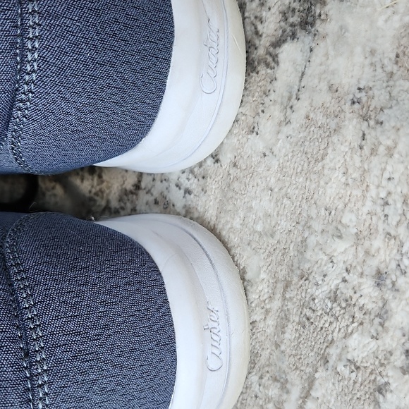 Men's Cuater Blueish Gray Sneakers, size 10 - Picture 4 of 4